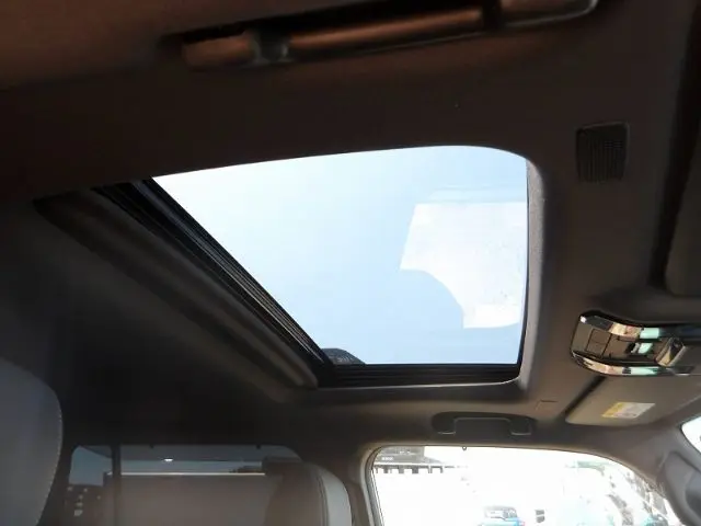 TOYOTA LAND CRUISER PRADO thumbnail 12