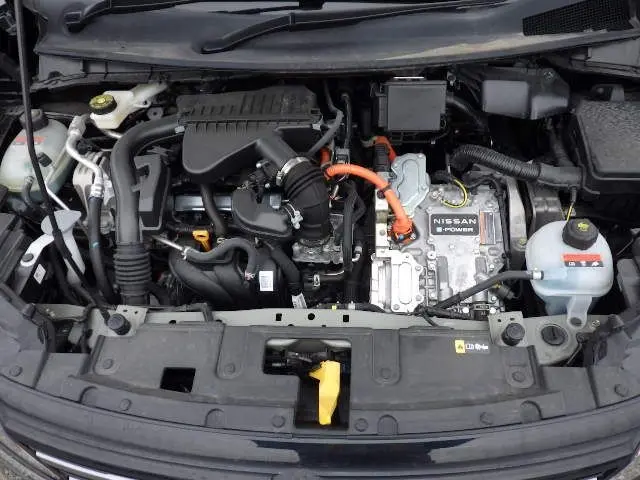 NISSAN NOTE thumbnail 6