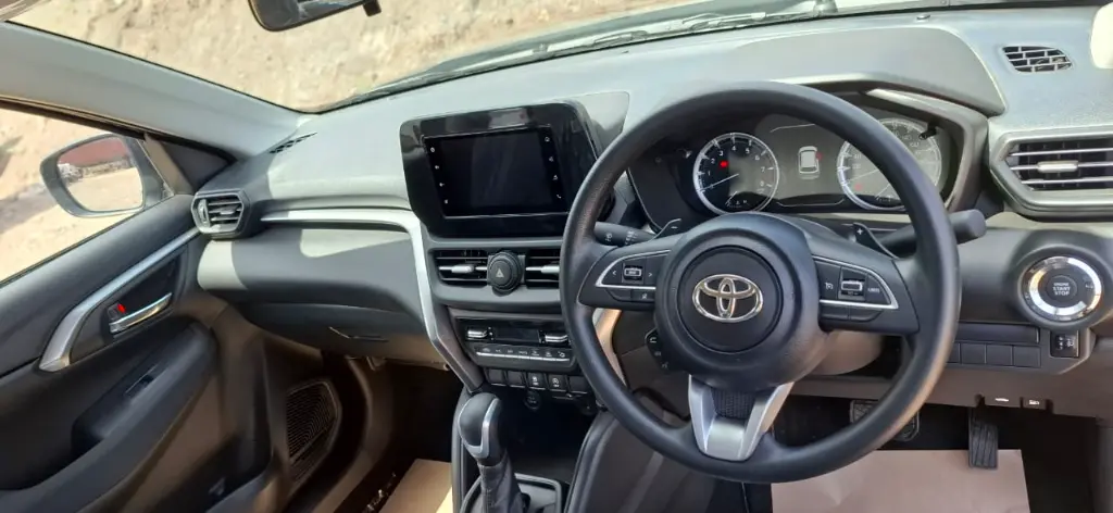 TOYOTA HYRYDER thumbnail 8