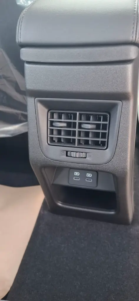 TOYOTA HYRYDER thumbnail 11