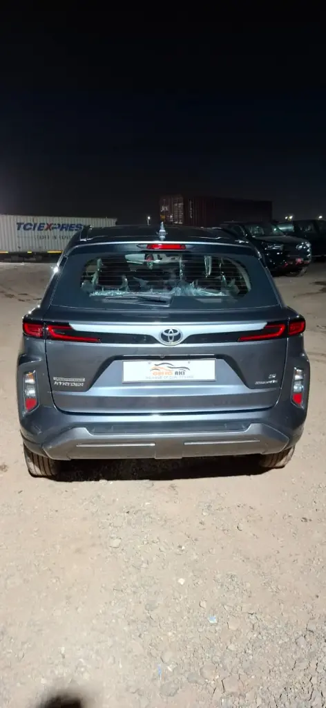TOYOTA HYRYDER thumbnail 5