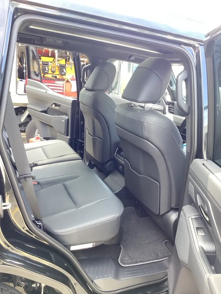 LEXUS GX thumbnail 9