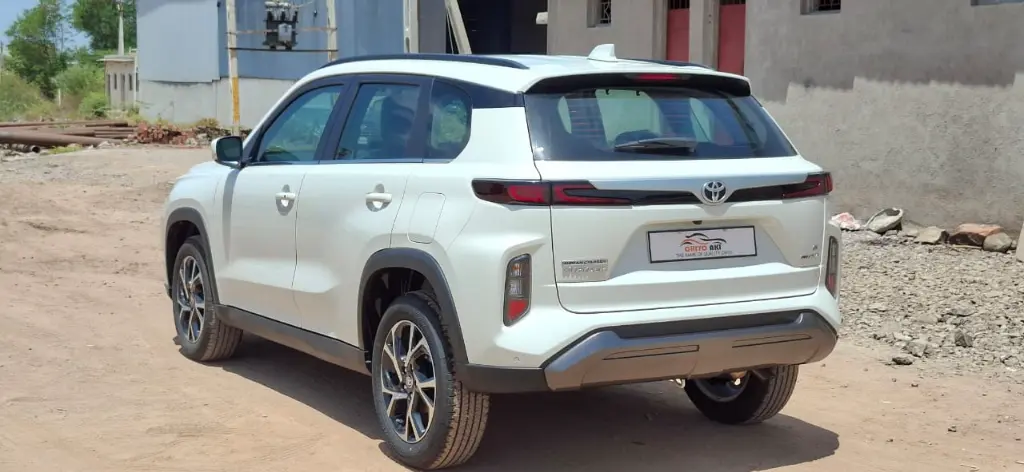 TOYOTA HYRYDER thumbnail 4