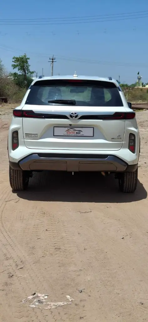 TOYOTA HYRYDER thumbnail 5