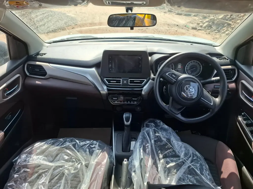 TOYOTA TAISOR thumbnail 7