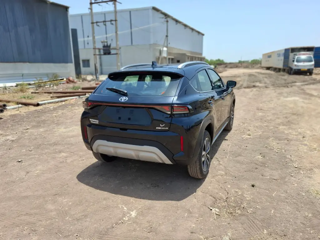 TOYOTA TAISOR thumbnail 4