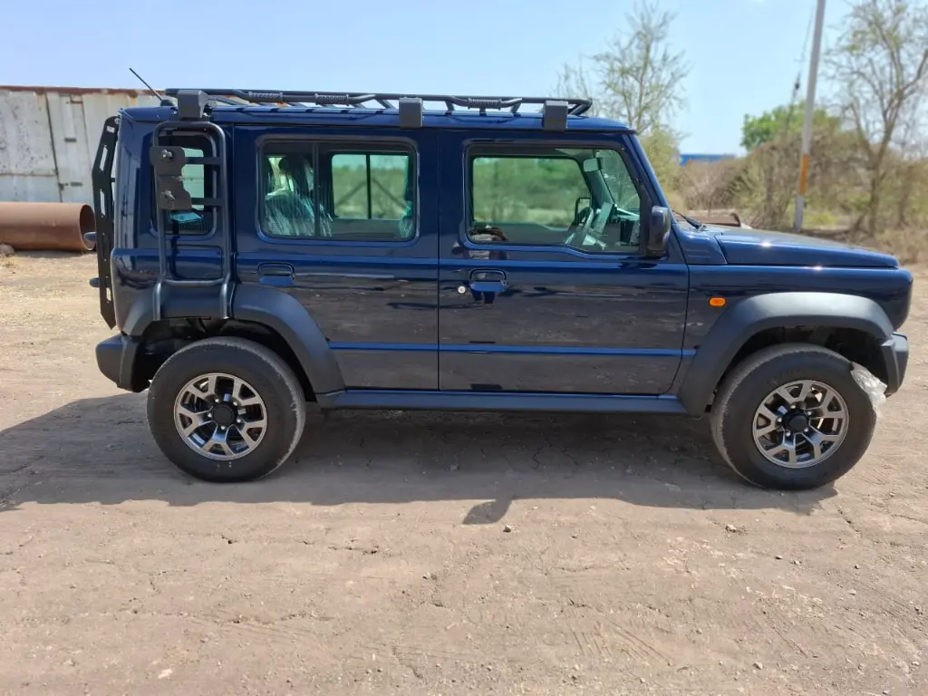 SUZUKI JIMNY thumbnail 5
