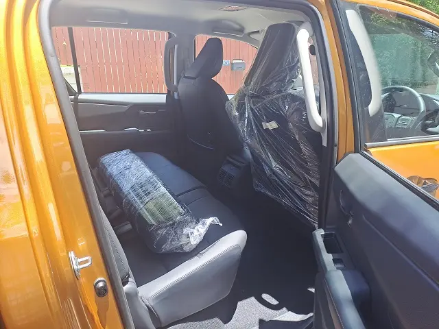 TOYOTA HILUX TRAVO thumbnail 6