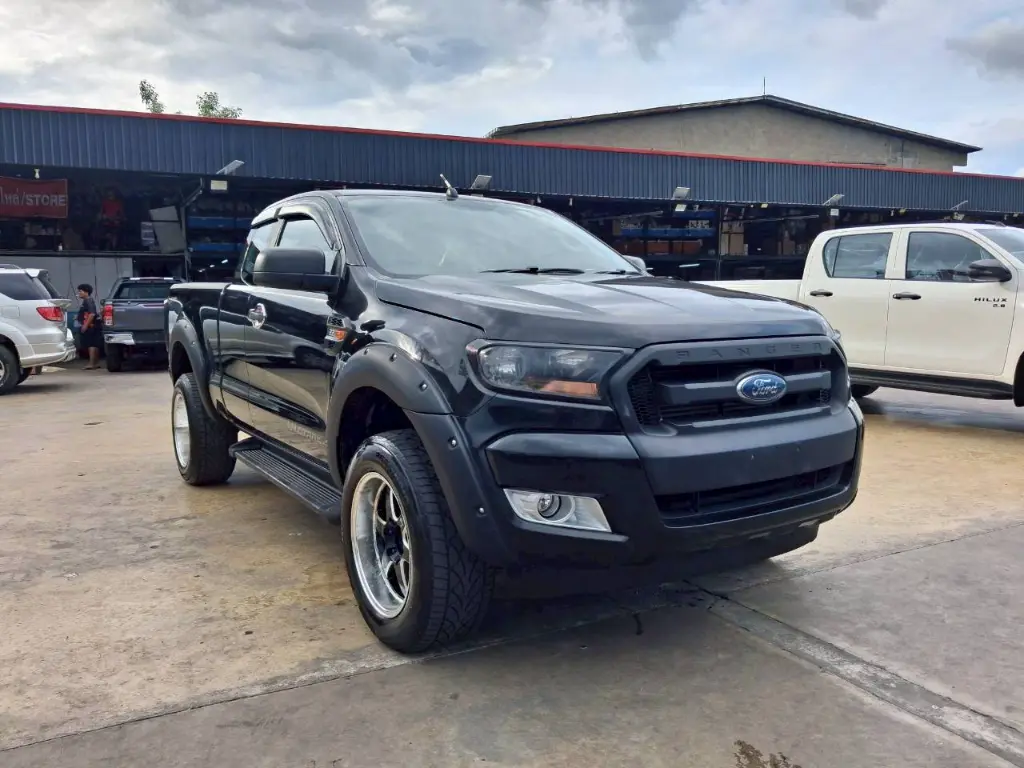 FORD RANGER thumbnail 2