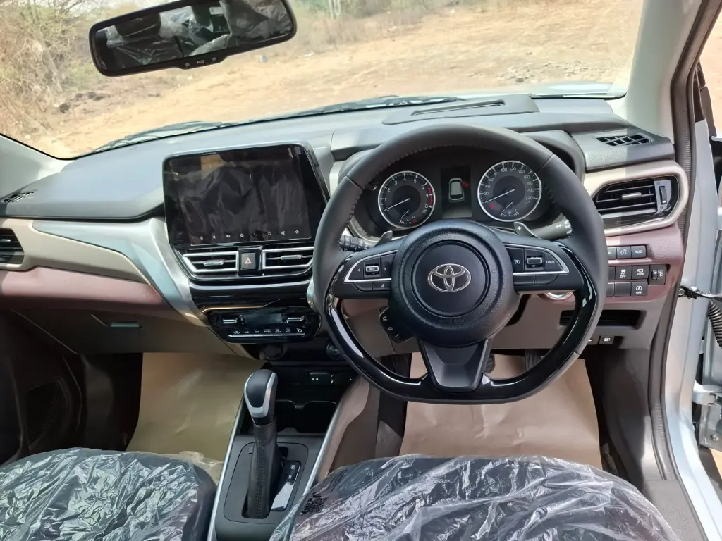 TOYOTA TAISOR thumbnail 9
