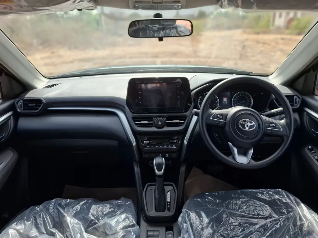 TOYOTA HYRYDER thumbnail 9