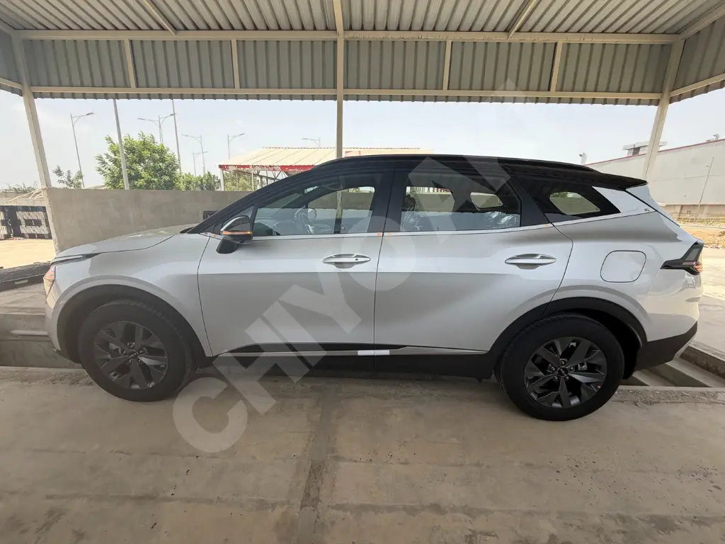 KIA SPORTAGE thumbnail 4