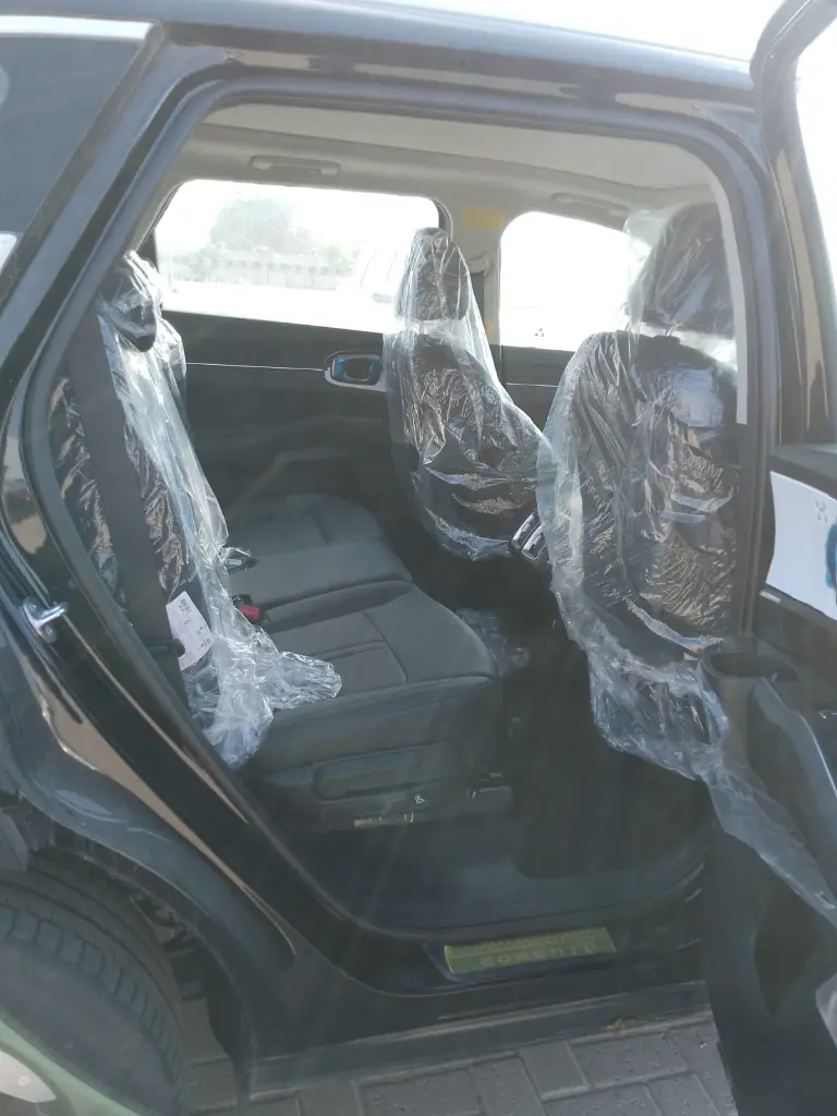 KIA SORENTO thumbnail 5