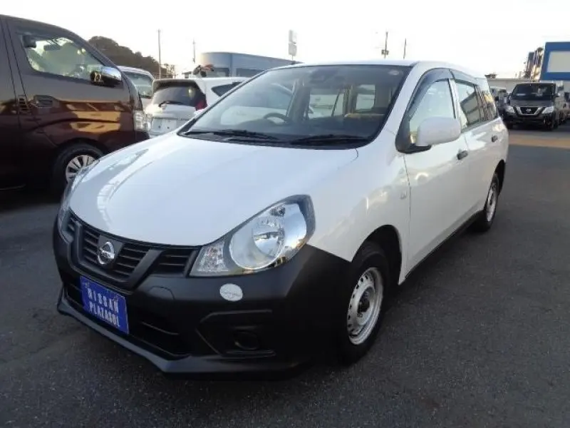 NISSAN AD VAN thumbnail 3