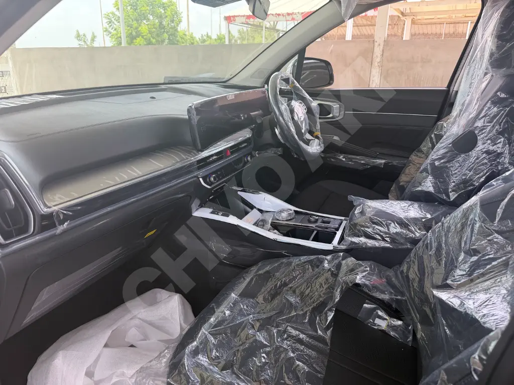 KIA SORENTO thumbnail 7