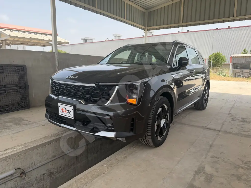 KIA SORENTO thumbnail 3