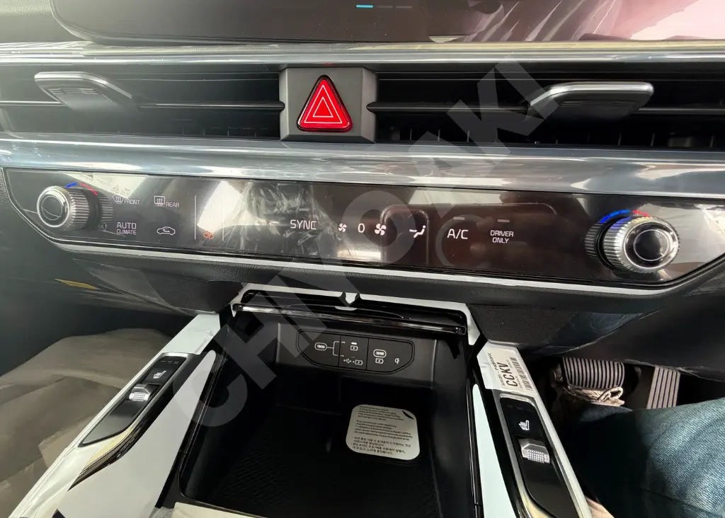 KIA SORENTO thumbnail 12