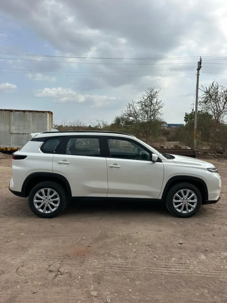 TOYOTA HYRYDER thumbnail 3