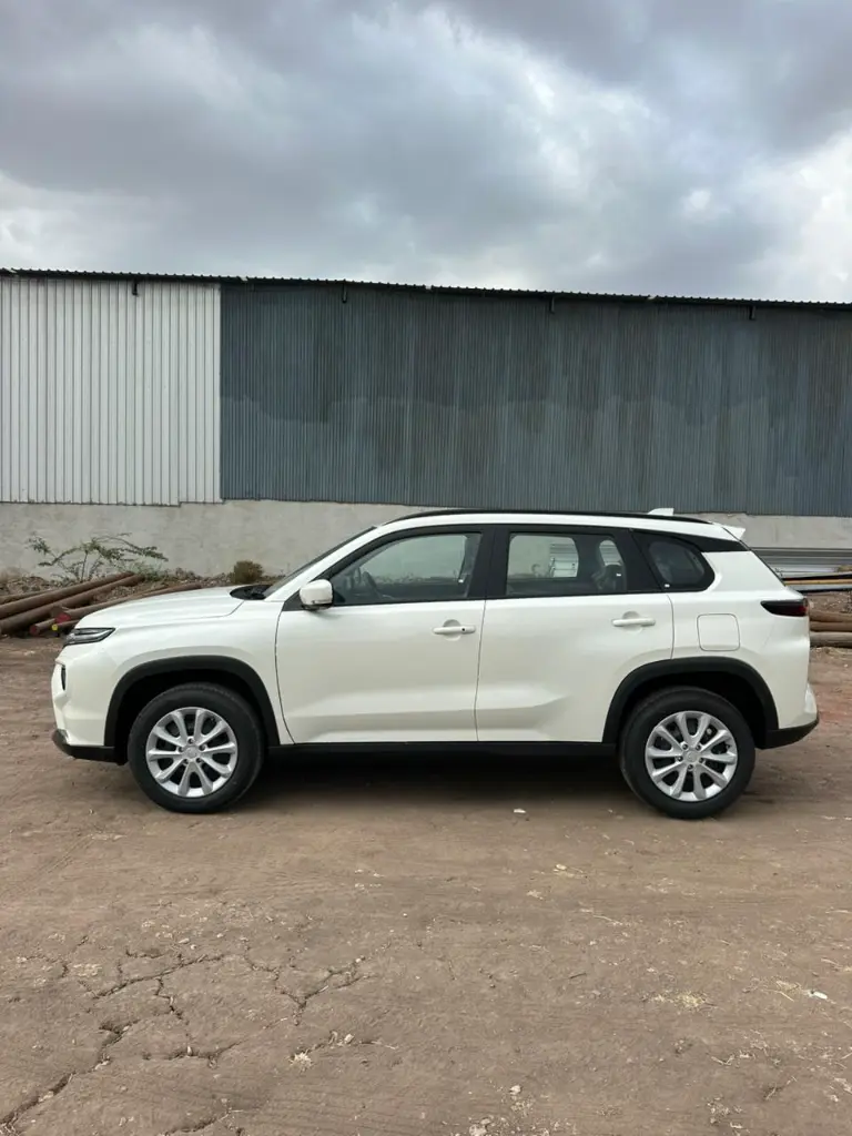 TOYOTA HYRYDER thumbnail 4