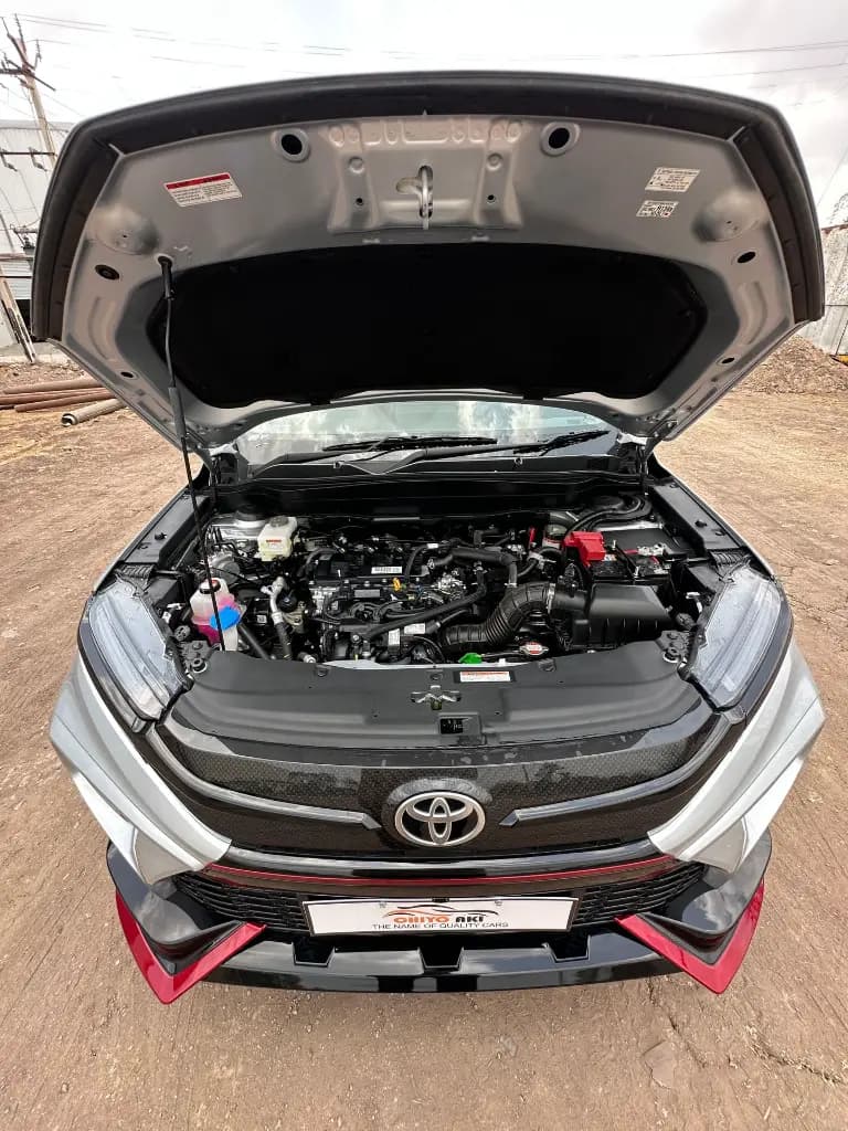TOYOTA HYRYDER thumbnail 2