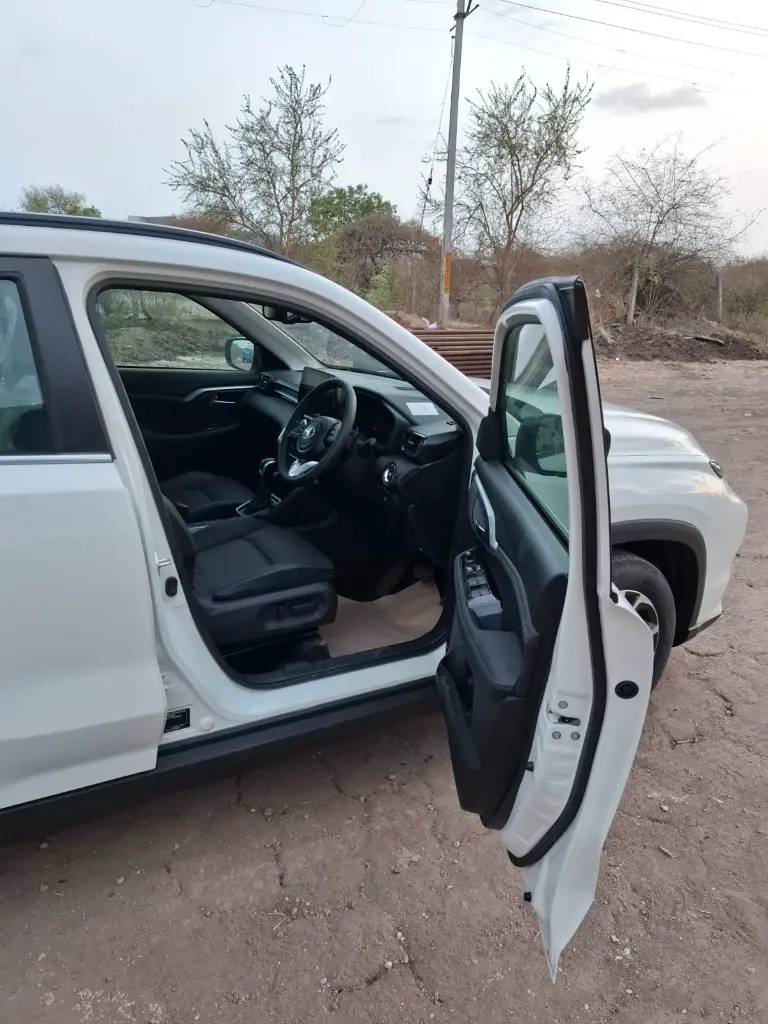 TOYOTA HYRYDER thumbnail 7