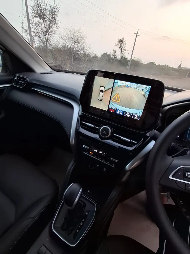 TOYOTA HYRYDER thumbnail 8