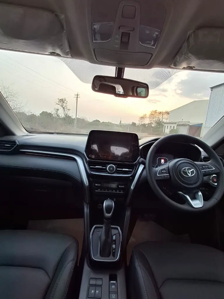 TOYOTA HYRYDER thumbnail 9