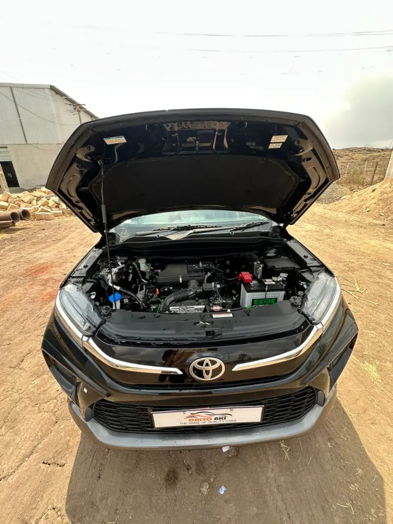 TOYOTA HYRYDER thumbnail 2