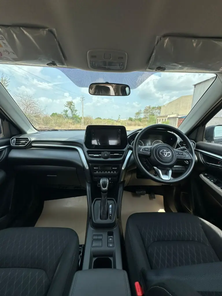 TOYOTA HYRYDER thumbnail 8