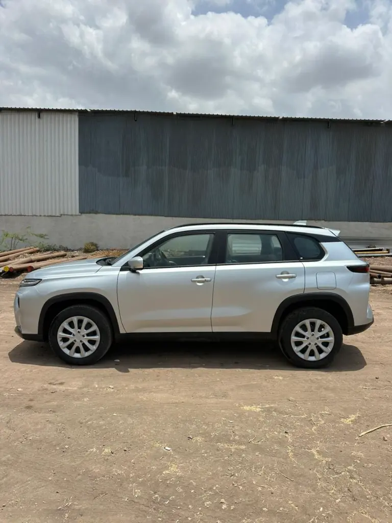 TOYOTA HYRYDER thumbnail 5