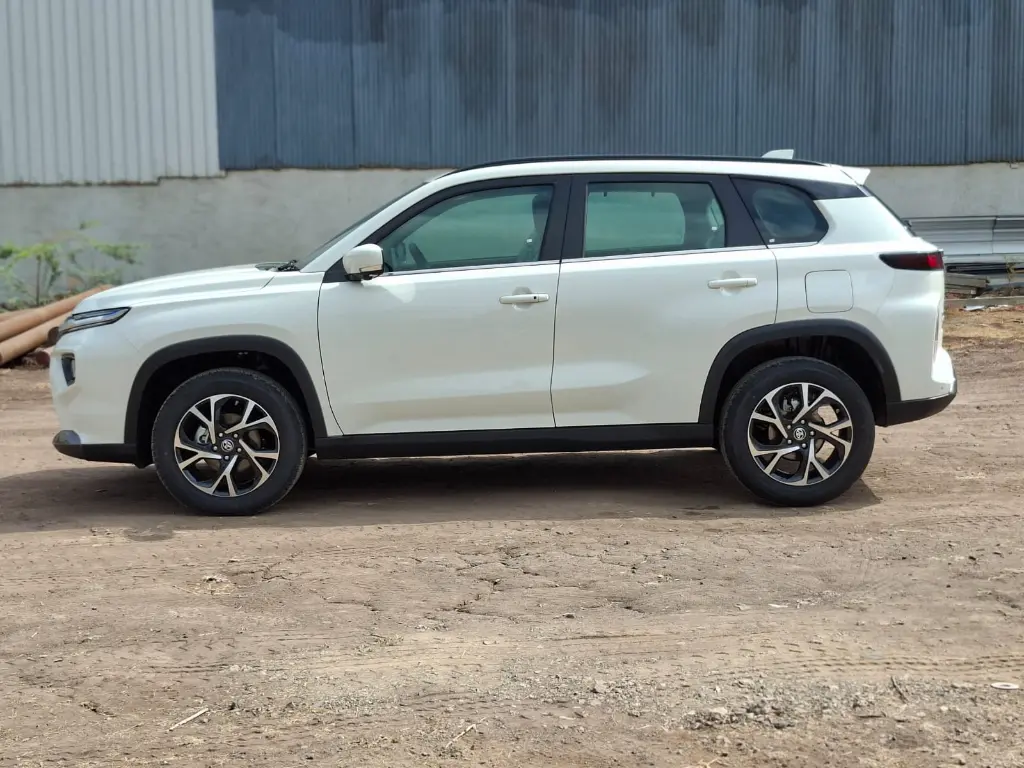 TOYOTA HYRYDER thumbnail 4