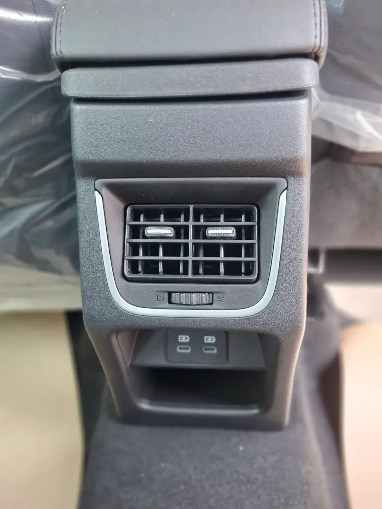 TOYOTA HYRYDER thumbnail 10