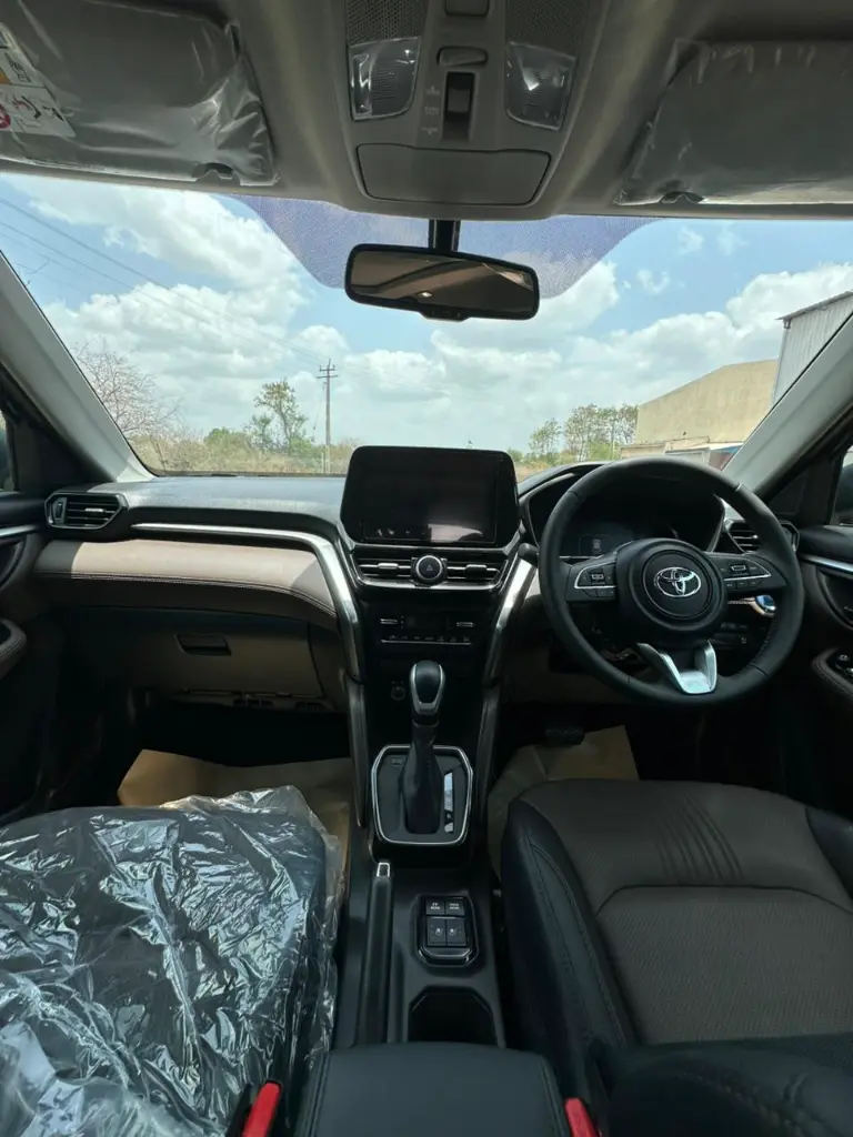 TOYOTA HYRYDER thumbnail 9