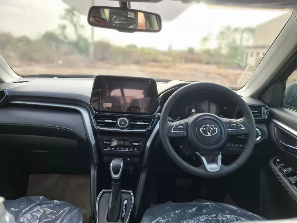 TOYOTA HYRYDER thumbnail 9