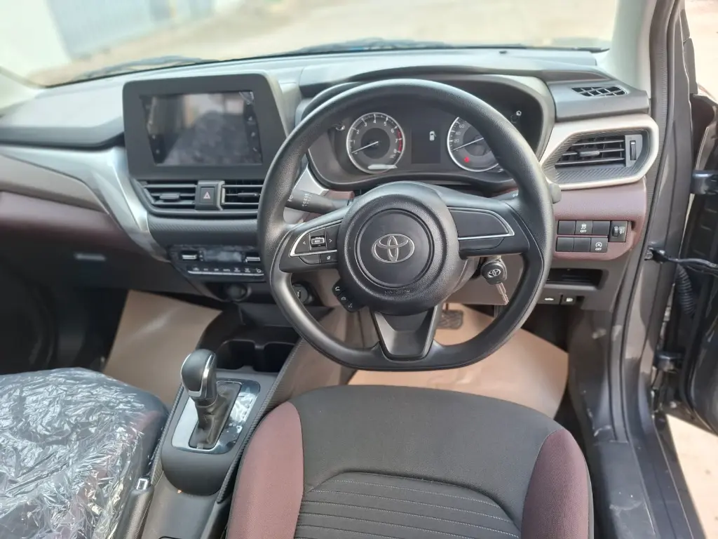TOYOTA TAISOR thumbnail 8