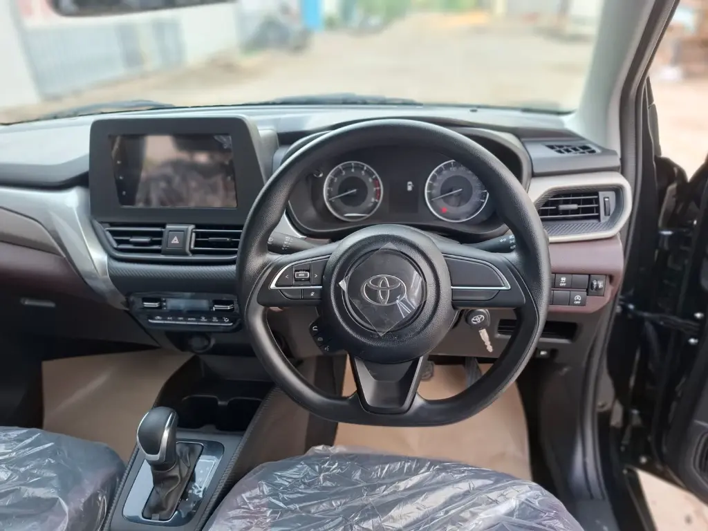 TOYOTA TAISOR thumbnail 10