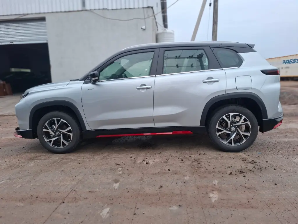 TOYOTA HYRYDER thumbnail 4