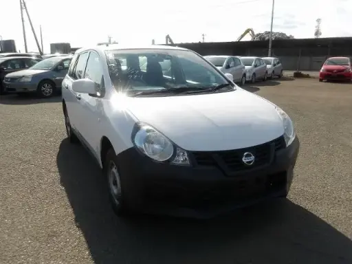 NISSAN AD VAN