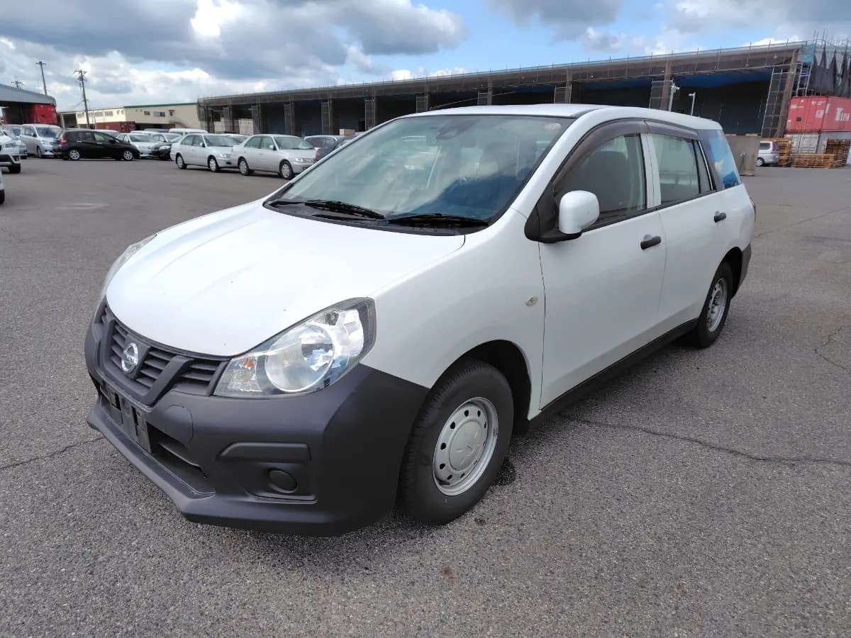 NISSAN AD VAN view 1