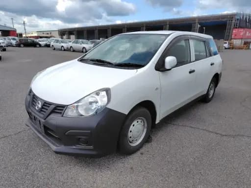 NISSAN AD VAN