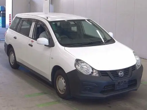 NISSAN AD VAN