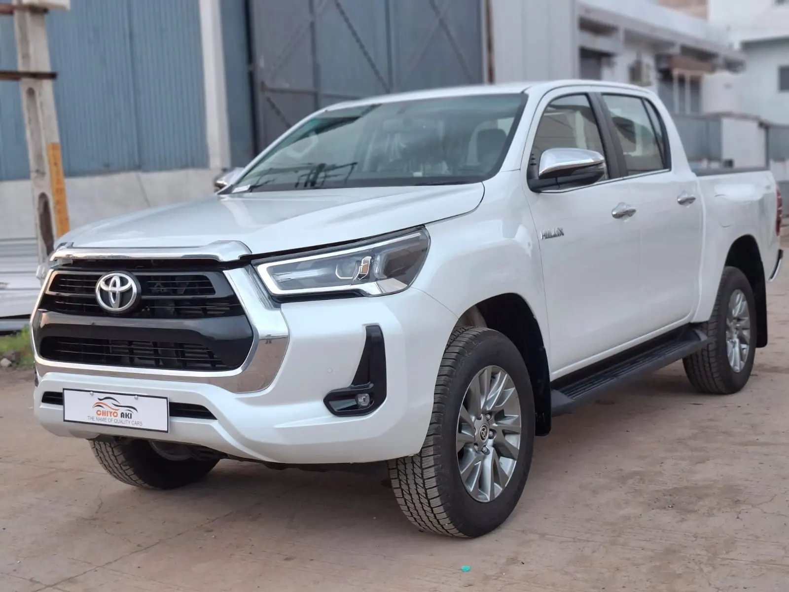 TOYOTA HILUX view 1