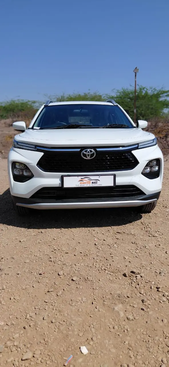 TOYOTA TAISOR view 1