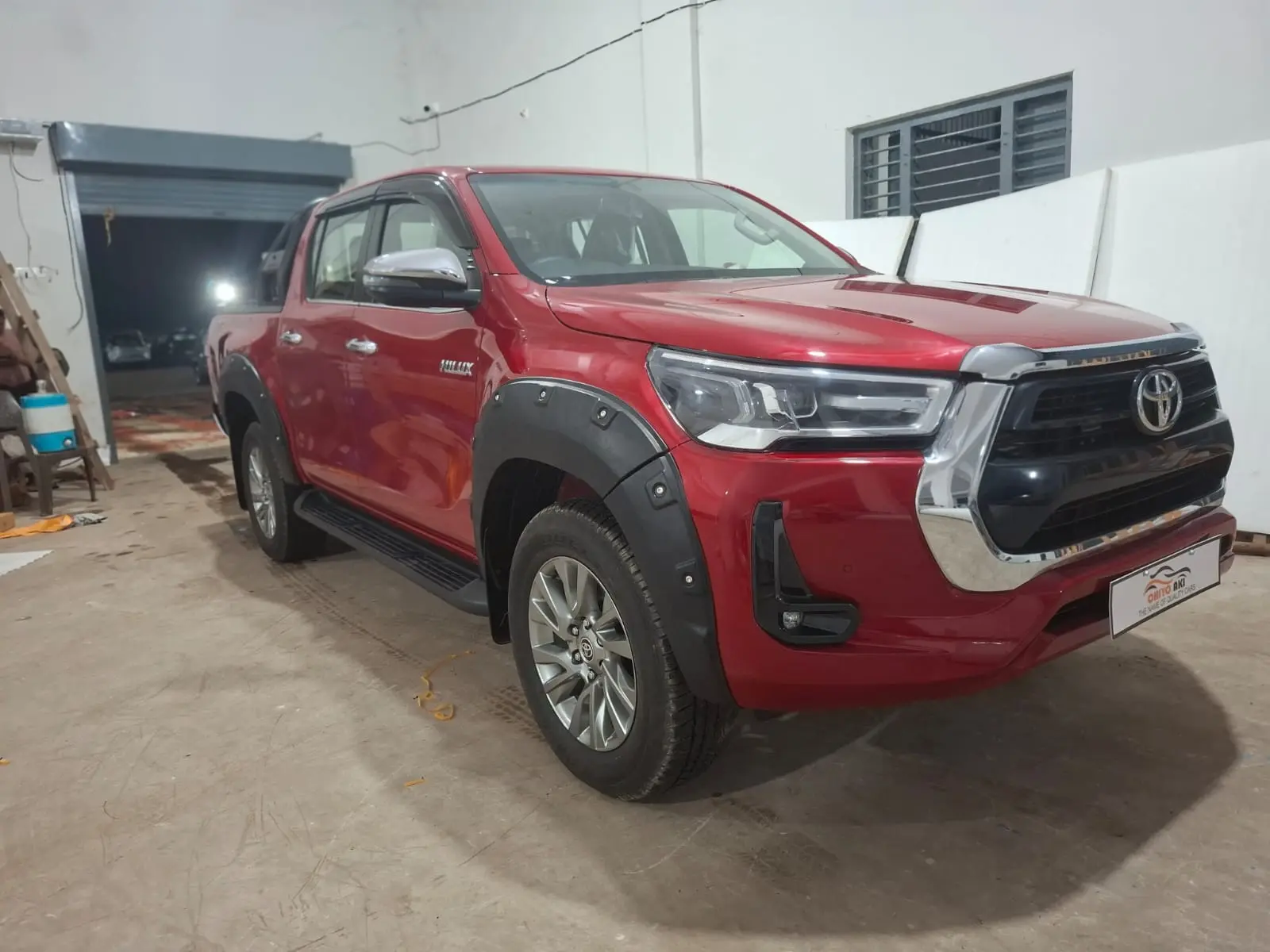 TOYOTA HILUX view 1