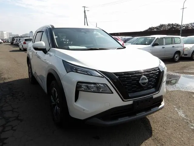 NISSAN X-TRAIL HYBRID view 1