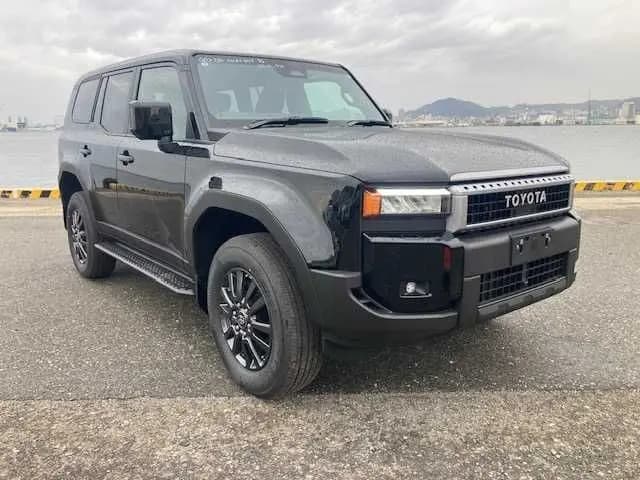 TOYOTA LAND CRUISER PRADO view 1