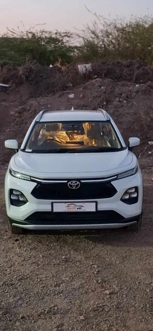 TOYOTA TAISOR view 1