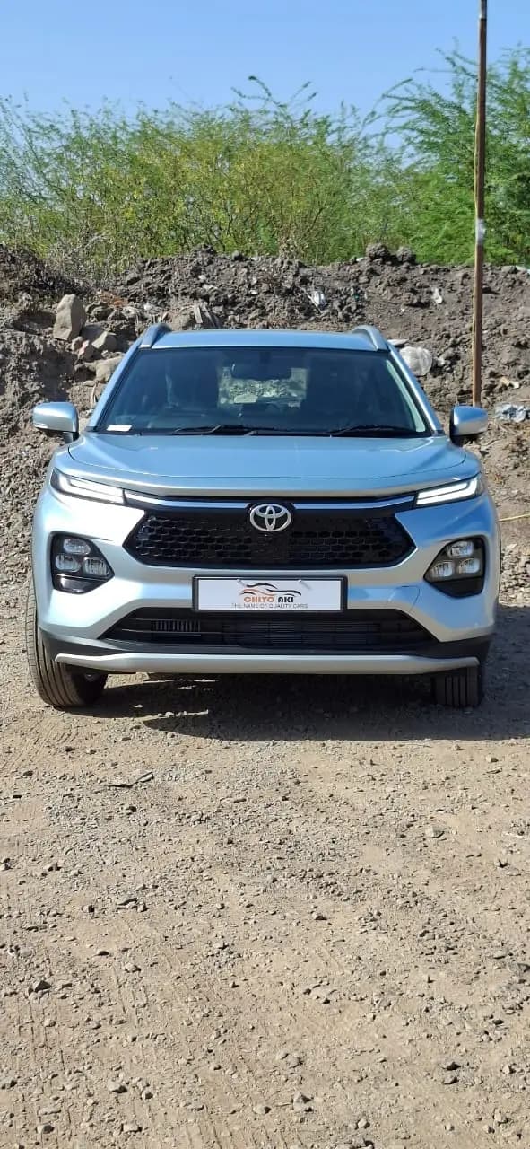 TOYOTA TAISOR view 1