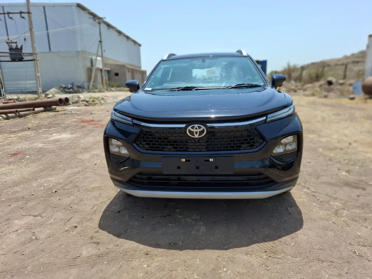 TOYOTA TAISOR view 1