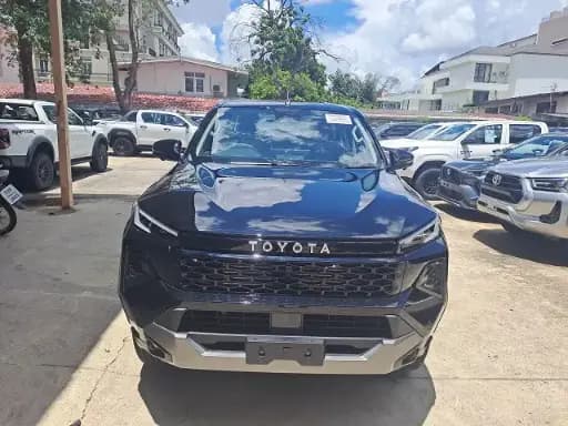 TOYOTA HILUX TRUCK